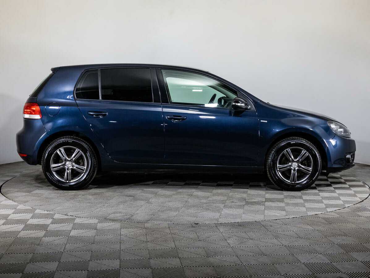 Volkswagen Golf с пробегом — 2012 год. Фото: #3