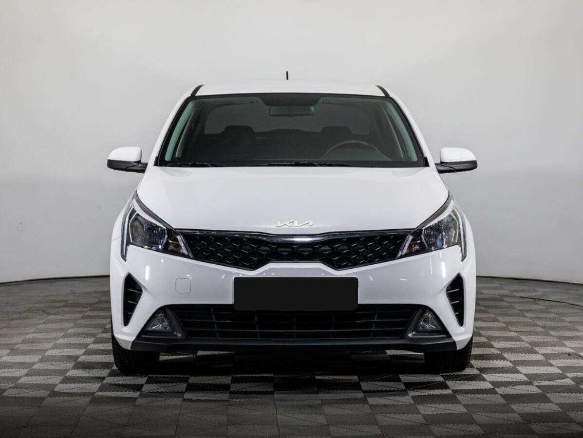 Kia Rio с пробегом — 2021 год. Фото: #1