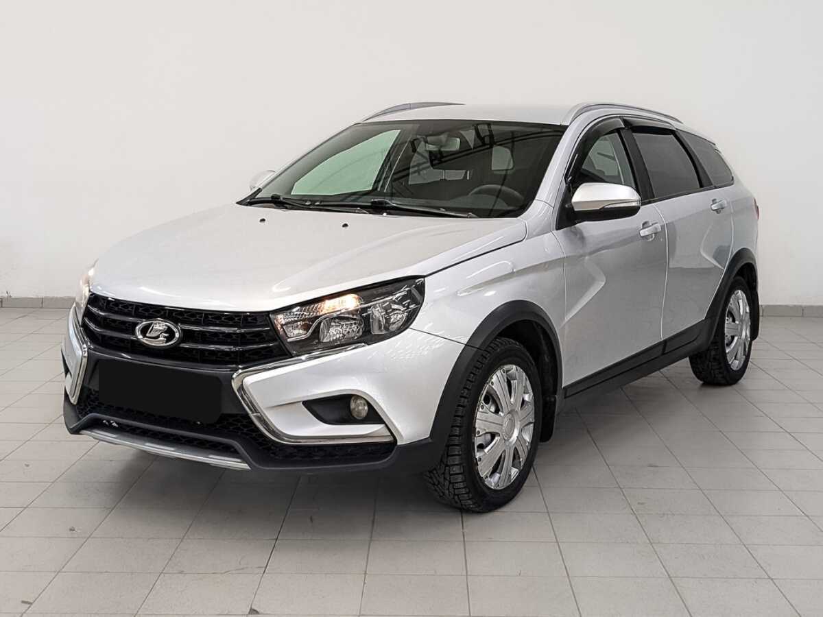 Lada (ВАЗ) Vesta с пробегом — 2018 год. Посмотреть фото