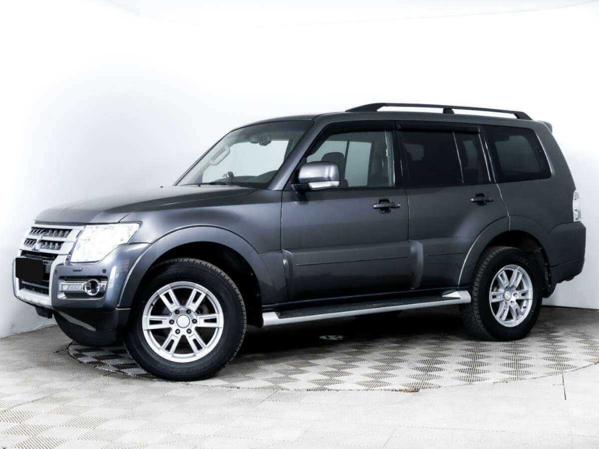 Mitsubishi Pajero с пробегом — 2018 год. Посмотреть фото