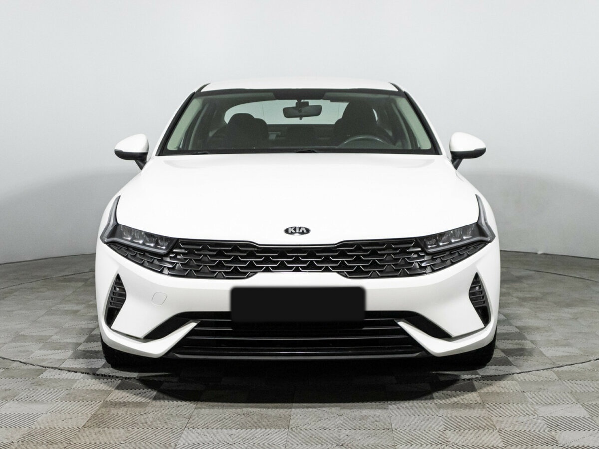 Kia K5 с пробегом — 2020 год. Фото: #1