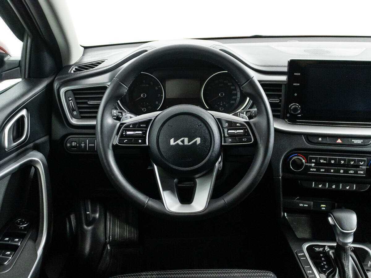 Kia Ceed с пробегом — 2022 год. Фото: #18