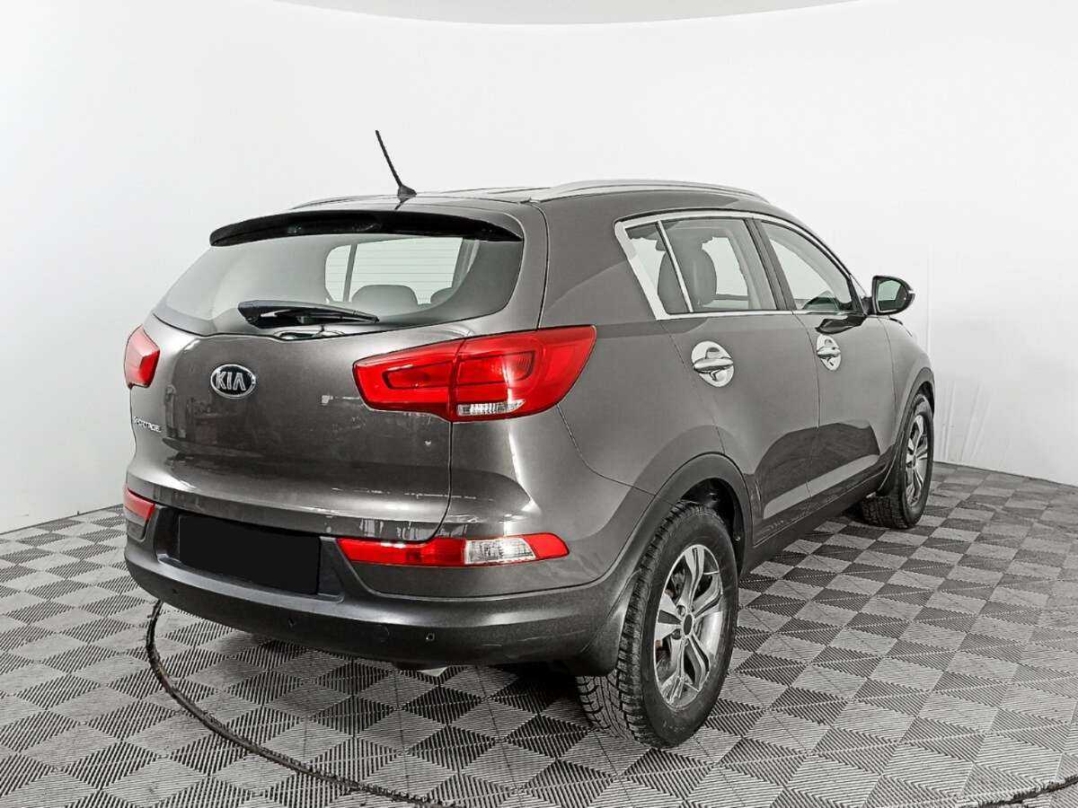 Kia Sportage с пробегом — 2014 год. Фото: #3