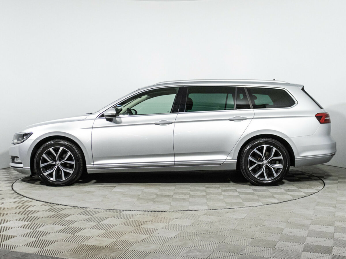 Volkswagen Passat с пробегом — 2017 год. Фото: #7