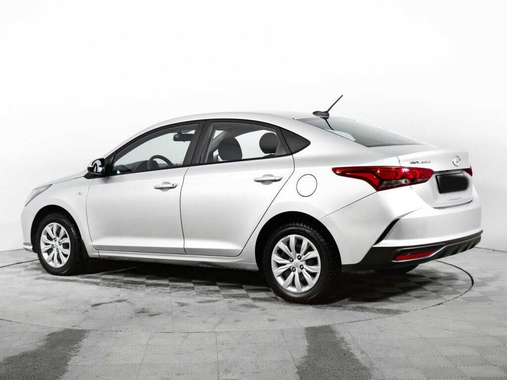 Hyundai Solaris с пробегом — 2021 год. Фото: #6