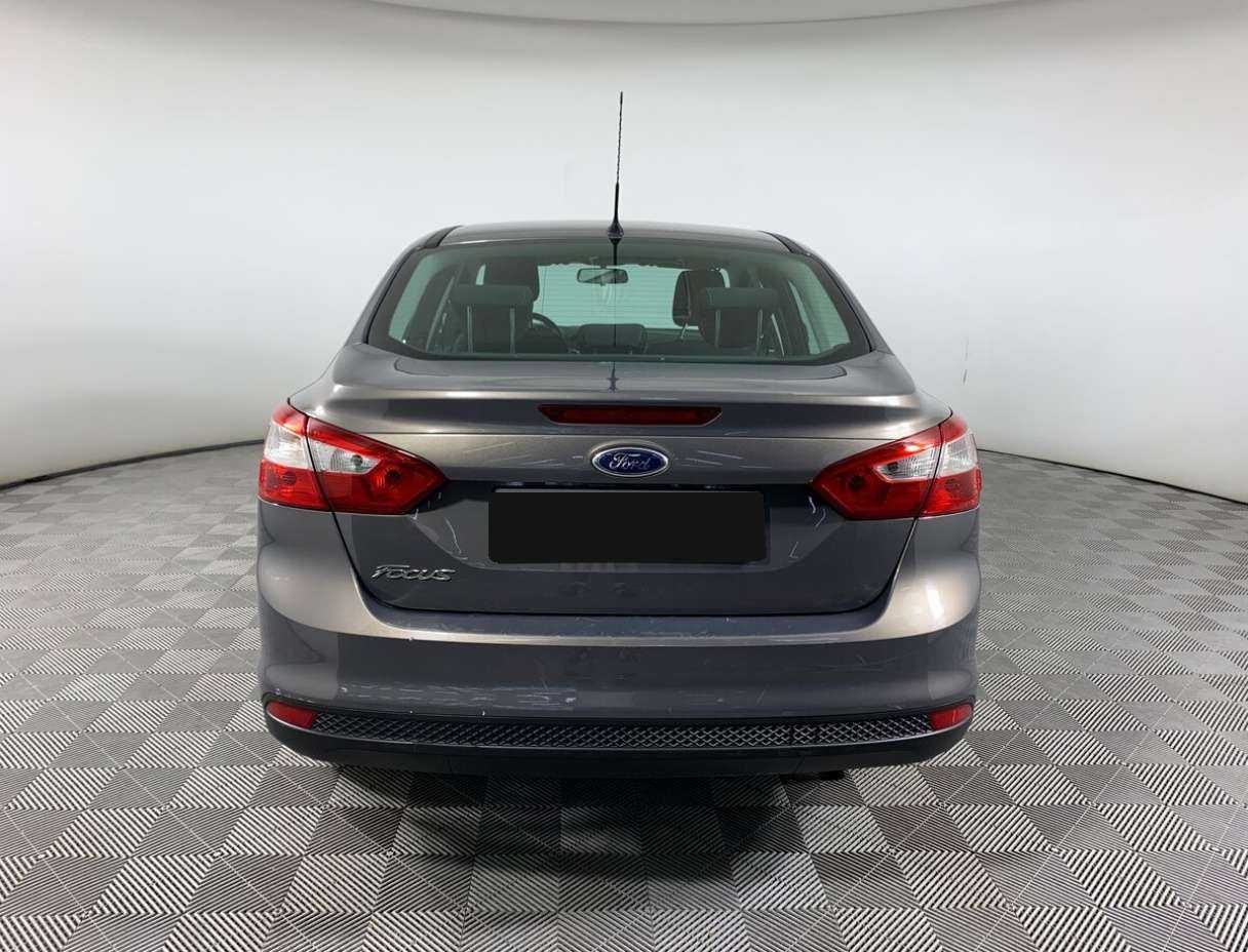 Ford Focus с пробегом — 2015 год. Фото: #5