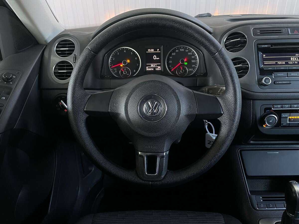 Volkswagen Tiguan с пробегом — 2014 год. Фото: #9