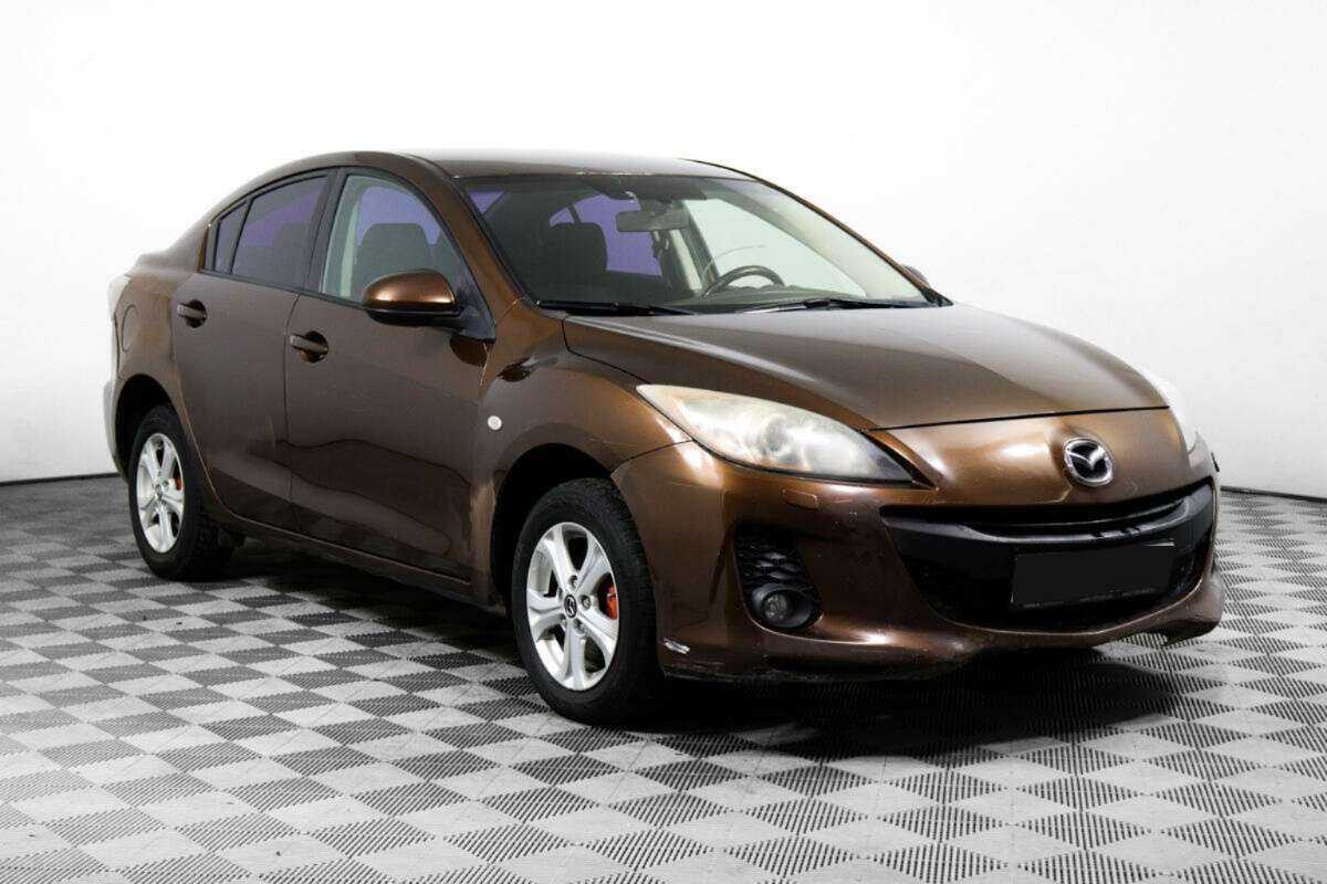 Mazda 3 с пробегом — 2013 год. Фото: #2