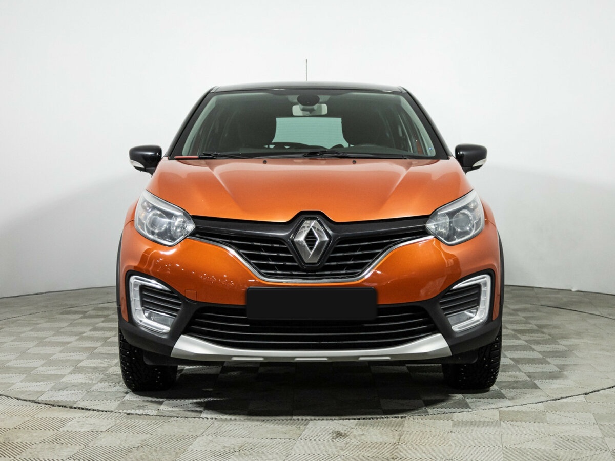 Renault Kaptur с пробегом — 2016 год. Фото: #1