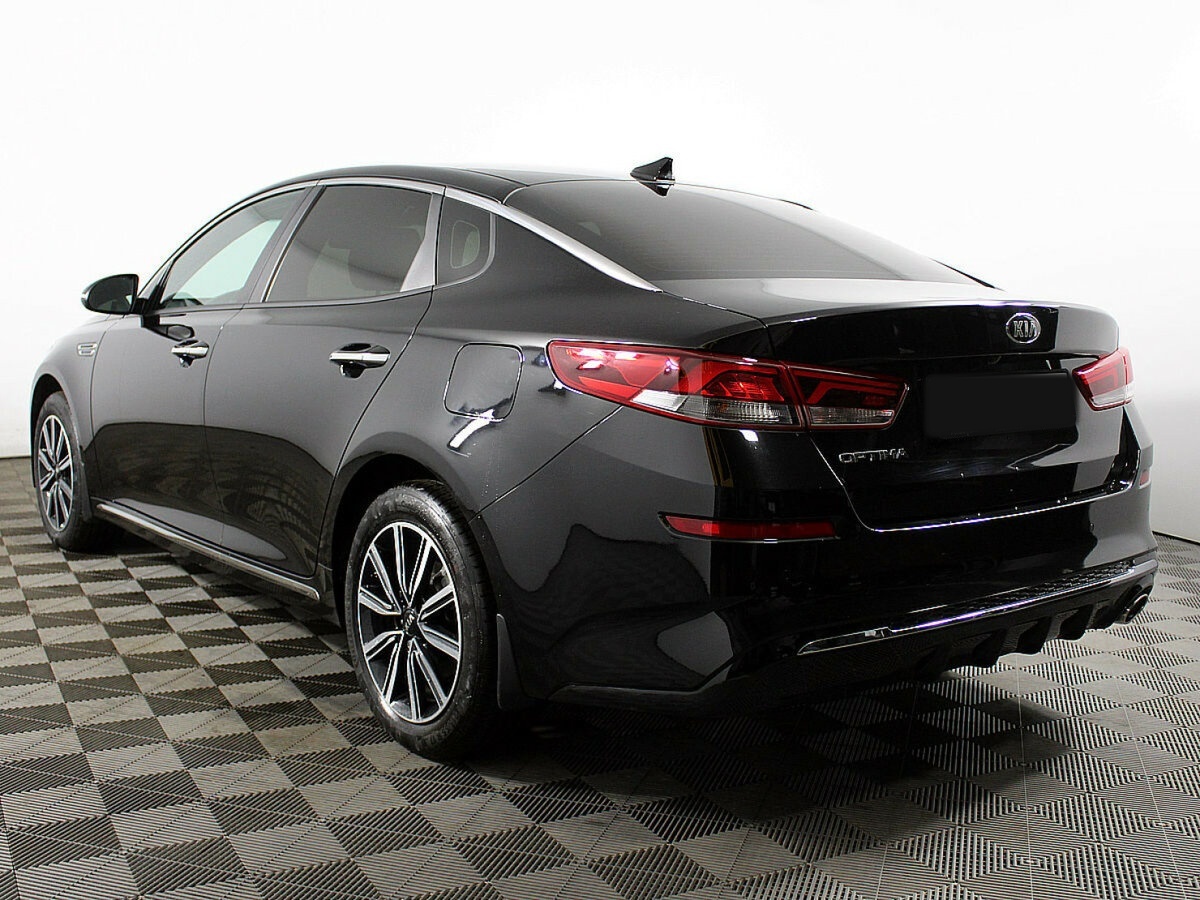 Kia Optima с пробегом — 2018 год. Фото: #5