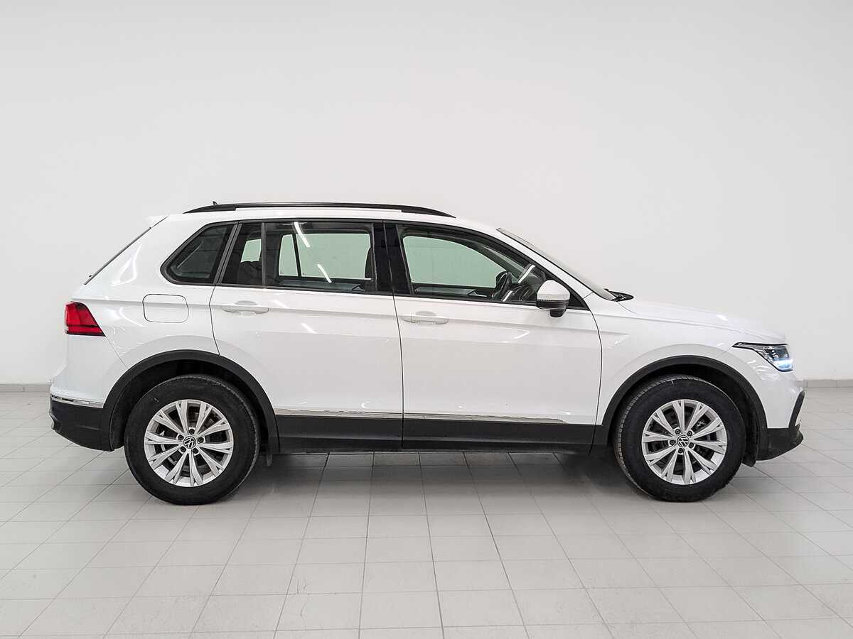 Volkswagen Tiguan с пробегом — 2021 год. Фото: #3