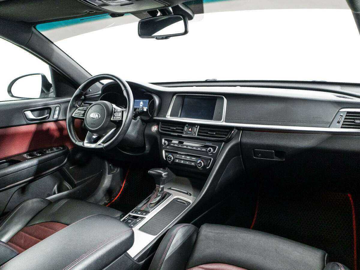 Kia Optima с пробегом — 2018 год. Фото: #8