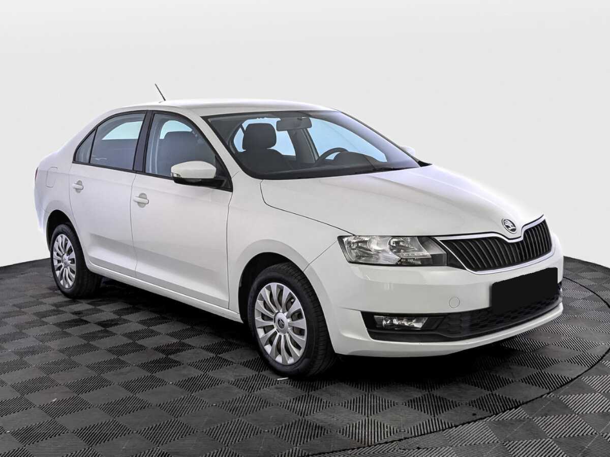 Skoda Rapid с пробегом — 2019 год. Фото: #2