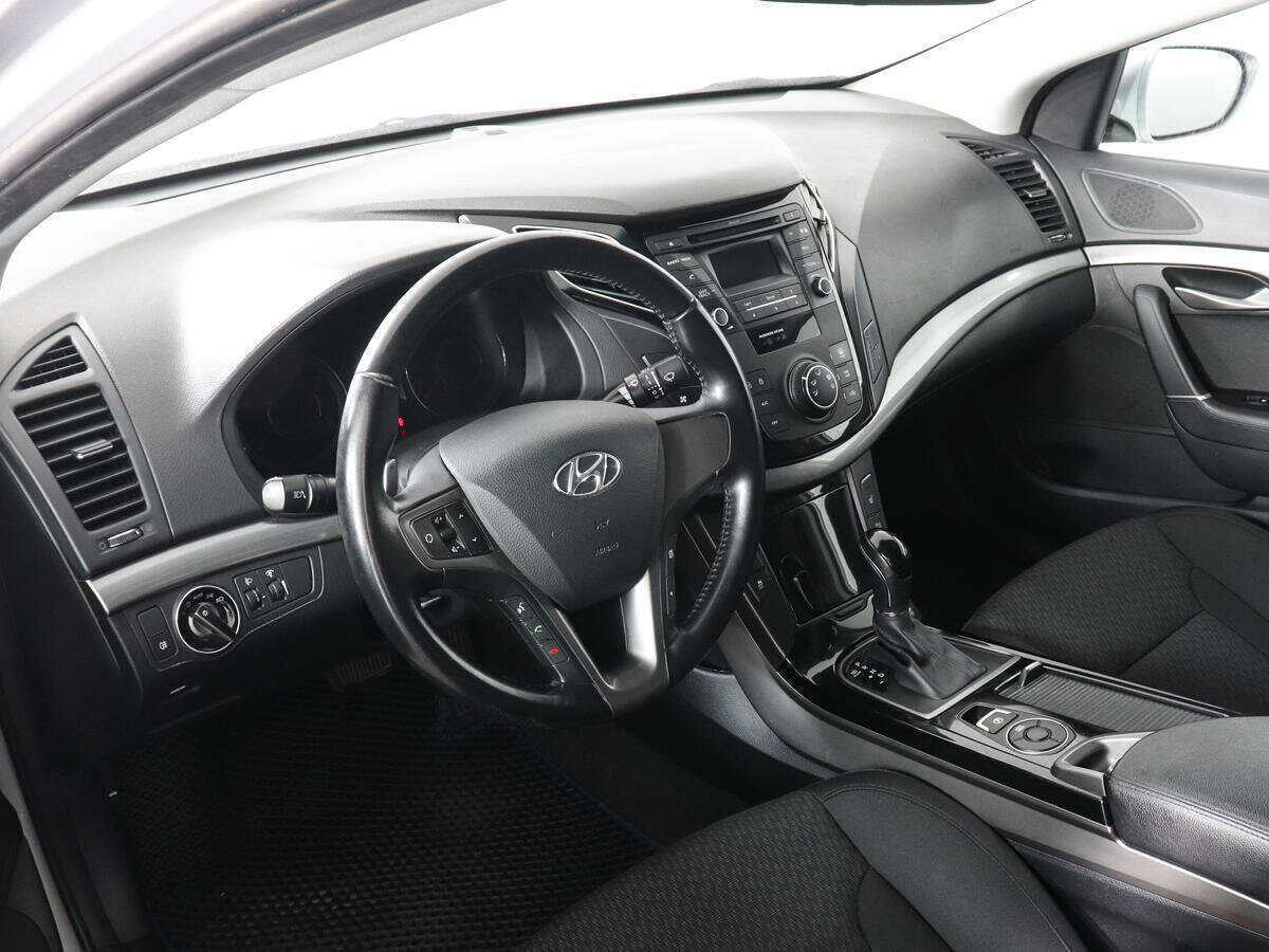 Hyundai i40 с пробегом — 2016 год. Фото: #8