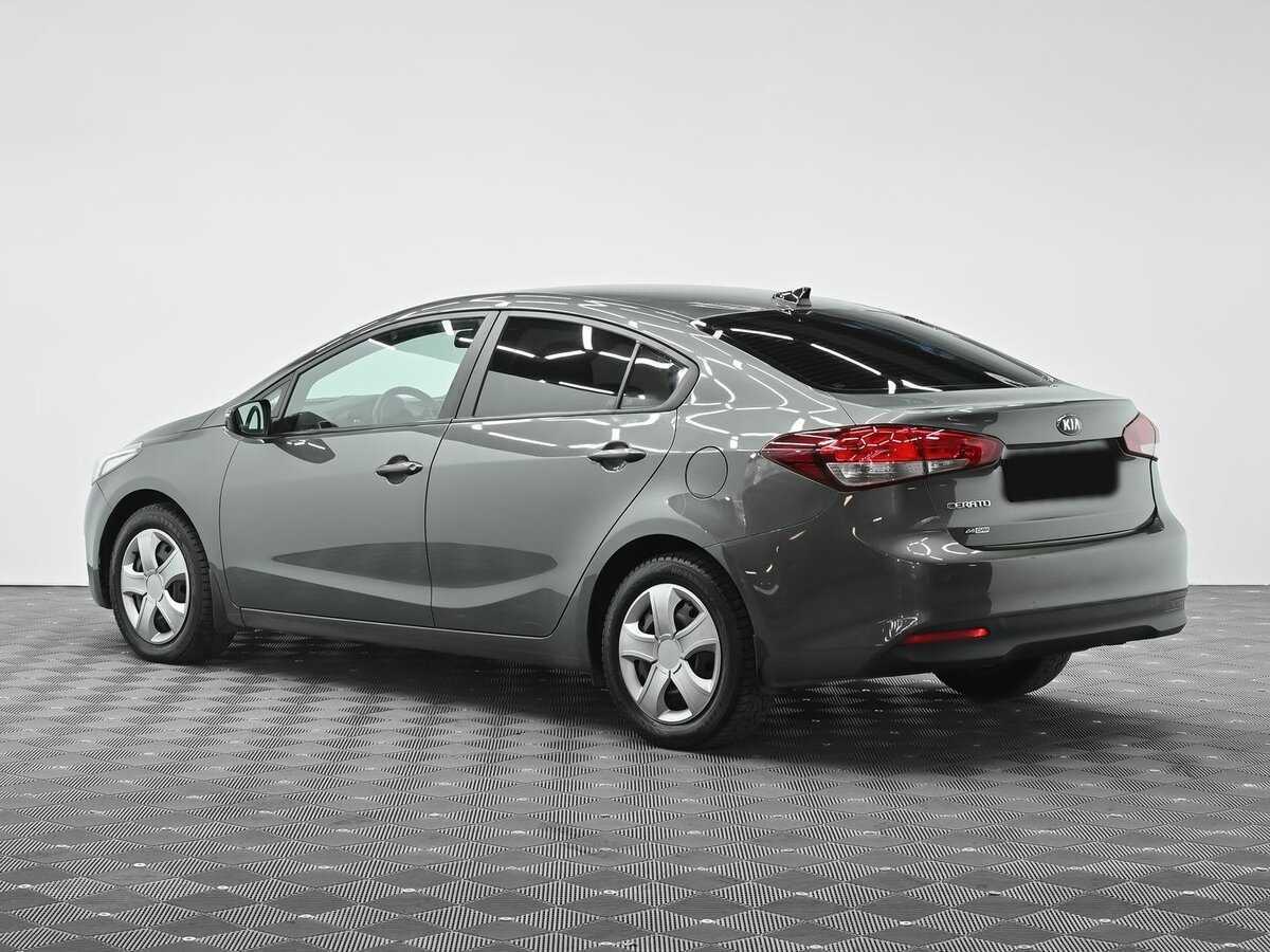 Kia Cerato с пробегом — 2018 год. Фото: #3