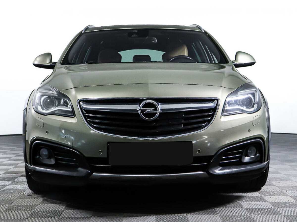 Opel Insignia с пробегом — 2014 год. Фото: #0