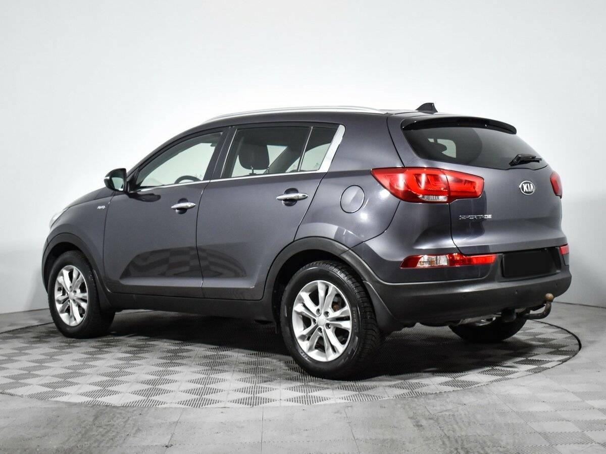 Kia Sportage с пробегом — 2014 год. Фото: #6