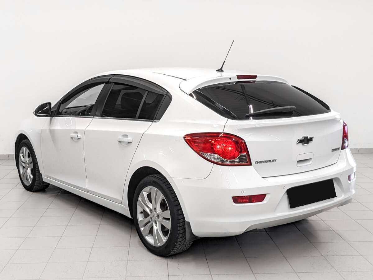 Chevrolet Cruze с пробегом — 2014 год. Фото: #6
