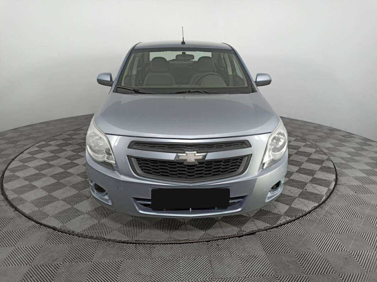 Chevrolet Cobalt с пробегом — 2013 год. Фото: #1