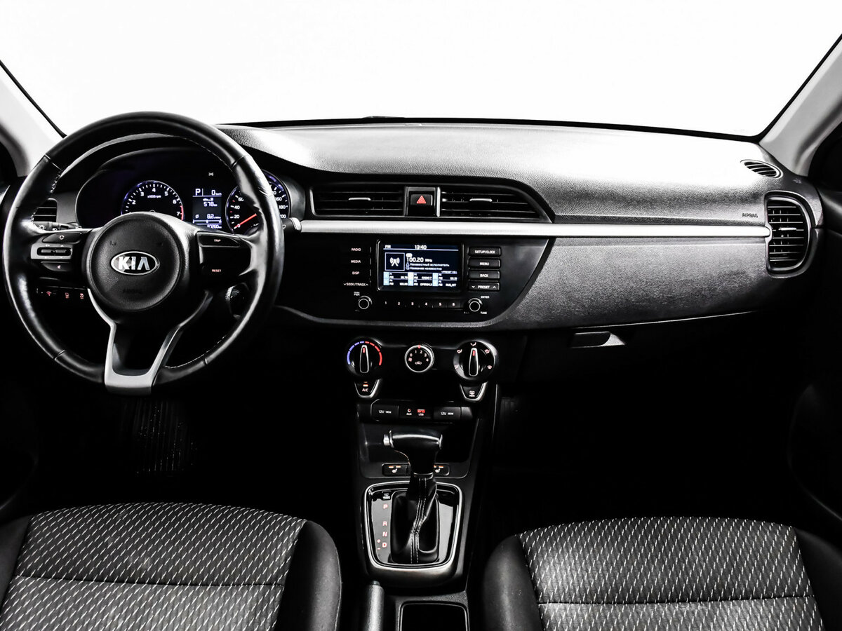 Kia Rio с пробегом — 2019 год. Фото: #8