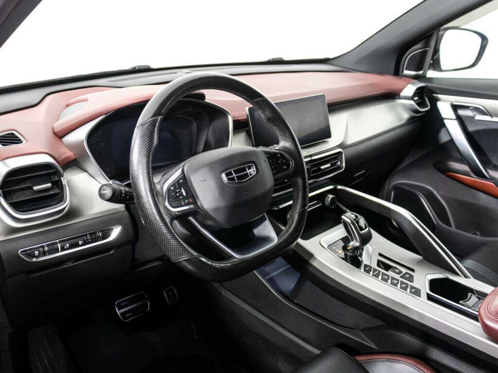 Geely Coolray с пробегом — 2021 год. Фото: #9