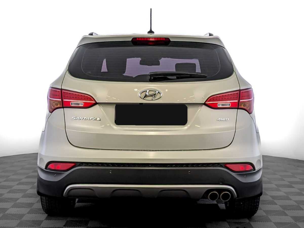 Hyundai Santa Fe с пробегом — 2013 год. Фото: #5