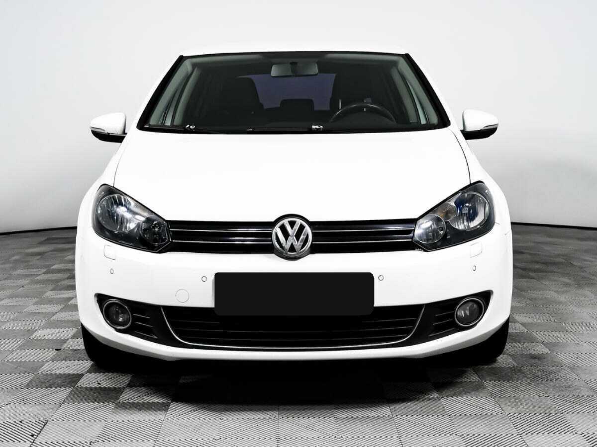 Volkswagen Golf с пробегом — 2012 год. Фото: #1