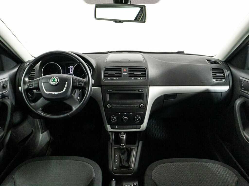 Skoda Yeti с пробегом — 2013 год. Фото: #12