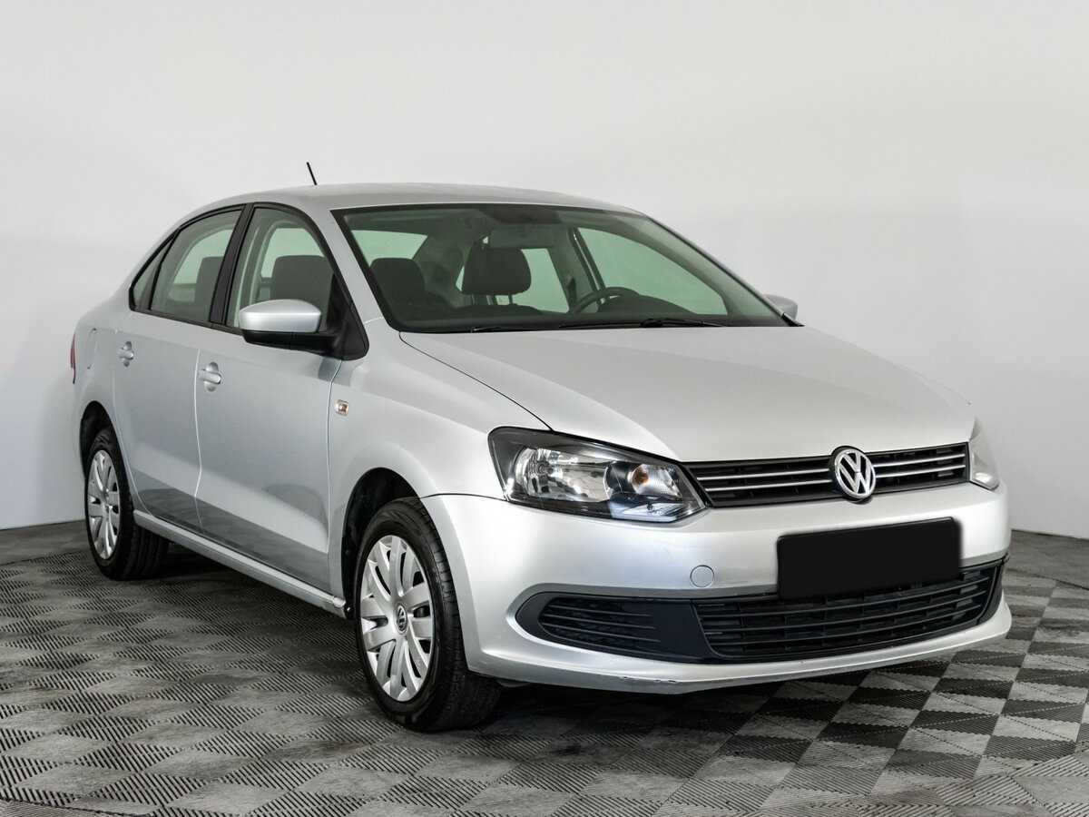 Volkswagen Polo с пробегом — 2013 год. Фото: #2