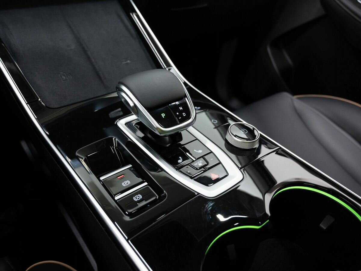 OMODA C5 с пробегом — 2023 год. Фото: #23