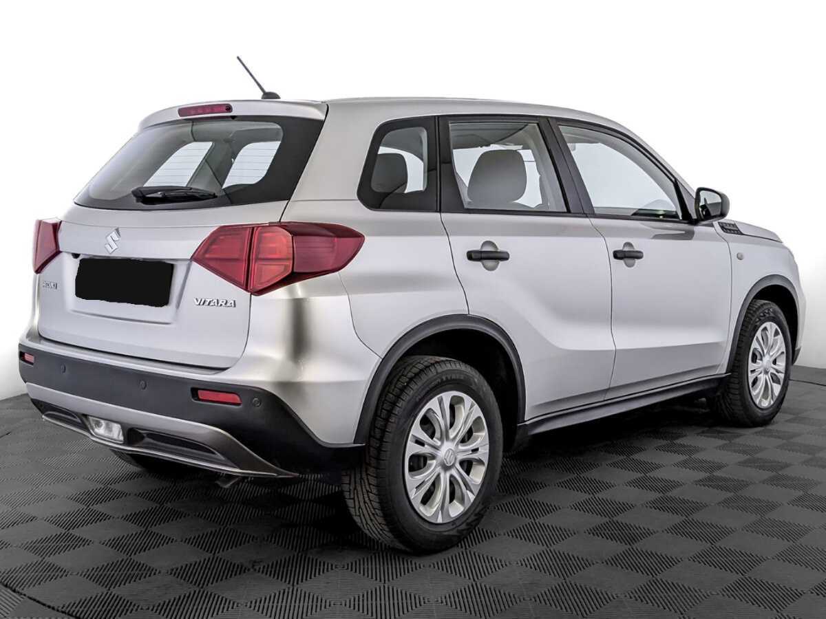 Suzuki Vitara с пробегом — 2021 год. Фото: #4