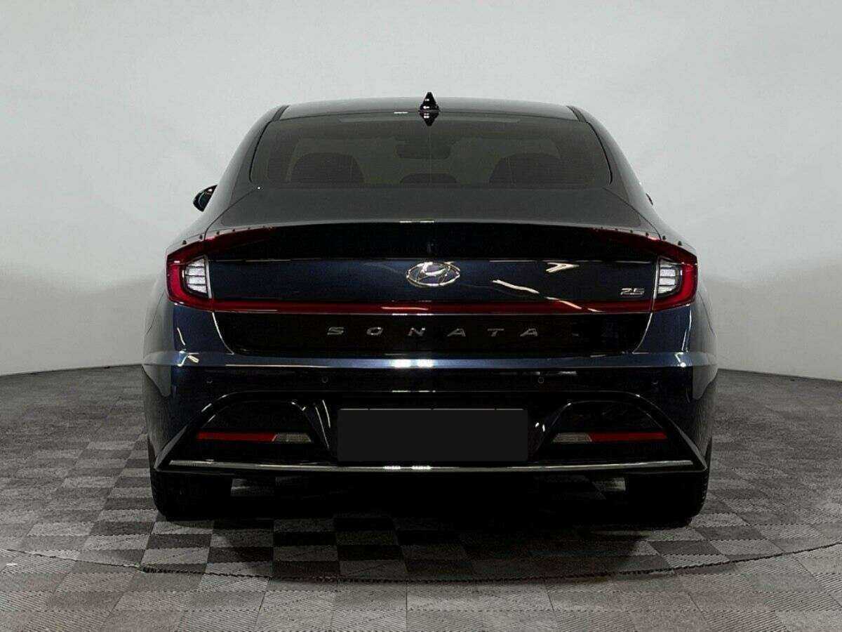 Hyundai Sonata с пробегом — 2021 год. Фото: #5