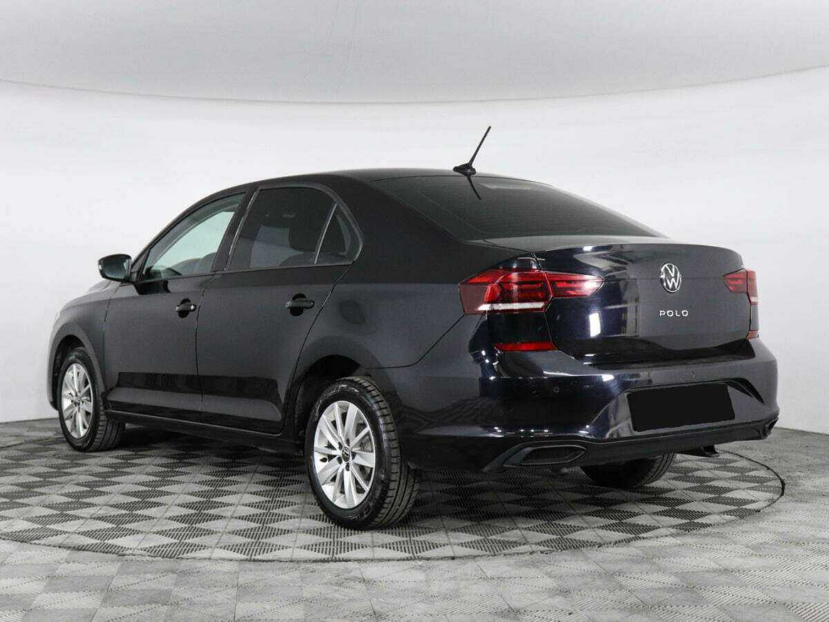 Volkswagen Polo с пробегом — 2021 год. Фото: #6