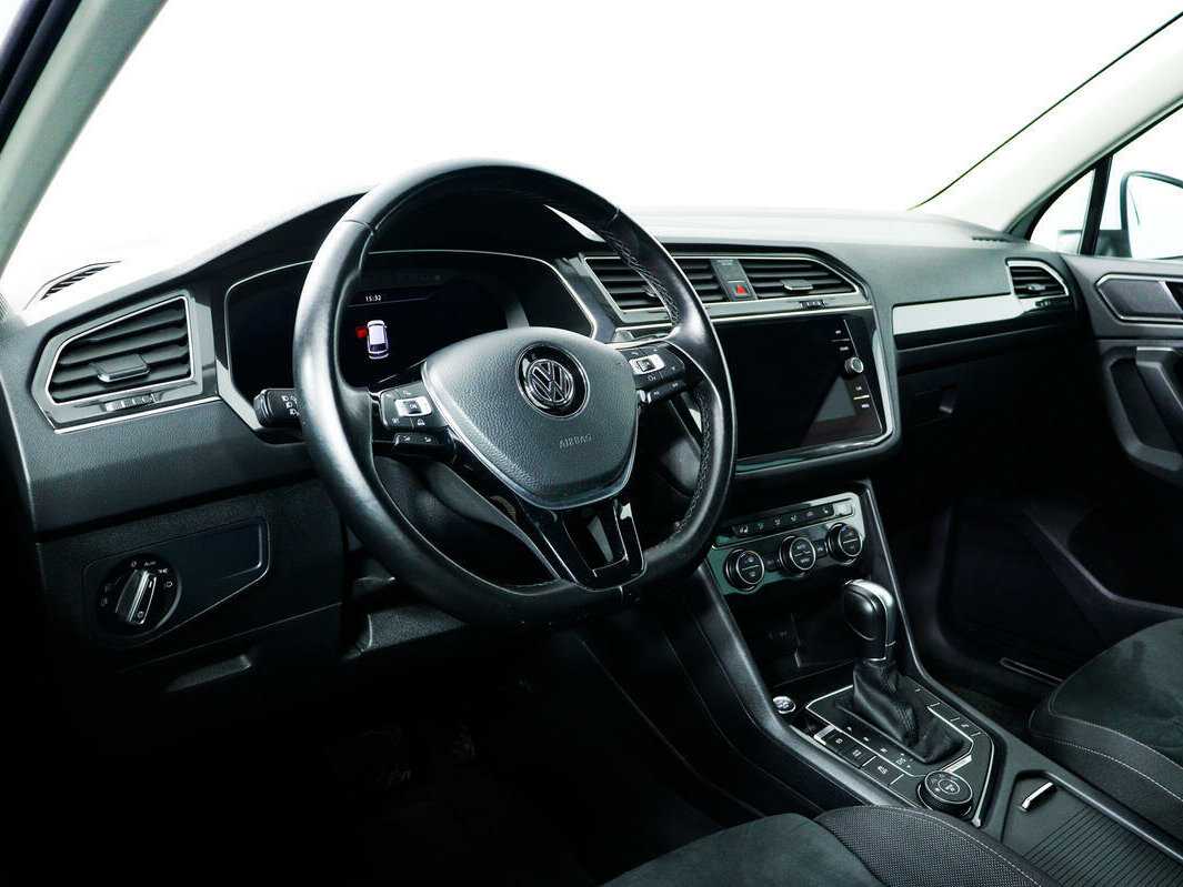 Volkswagen Tiguan с пробегом — 2017 год. Фото: #12