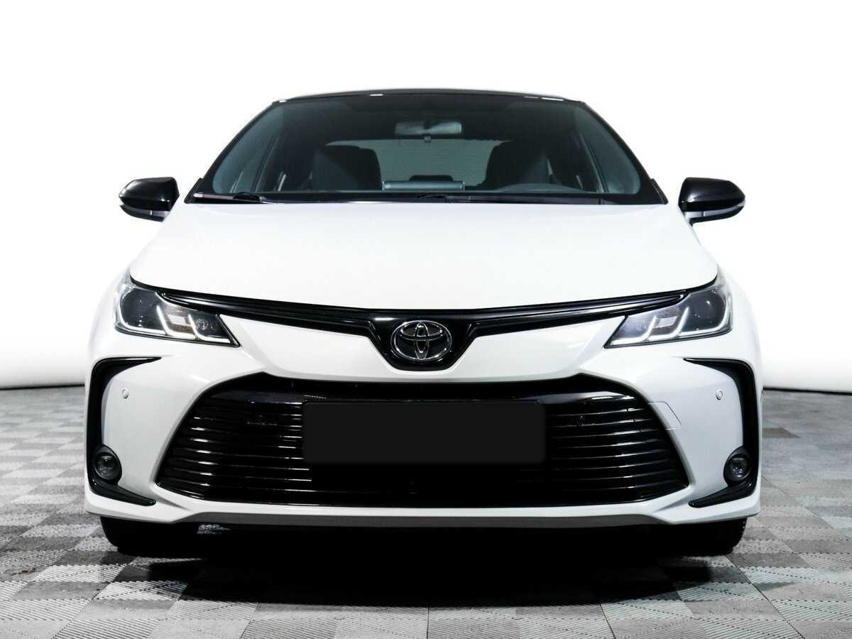 Toyota Corolla с пробегом — 2021 год. Фото: #1