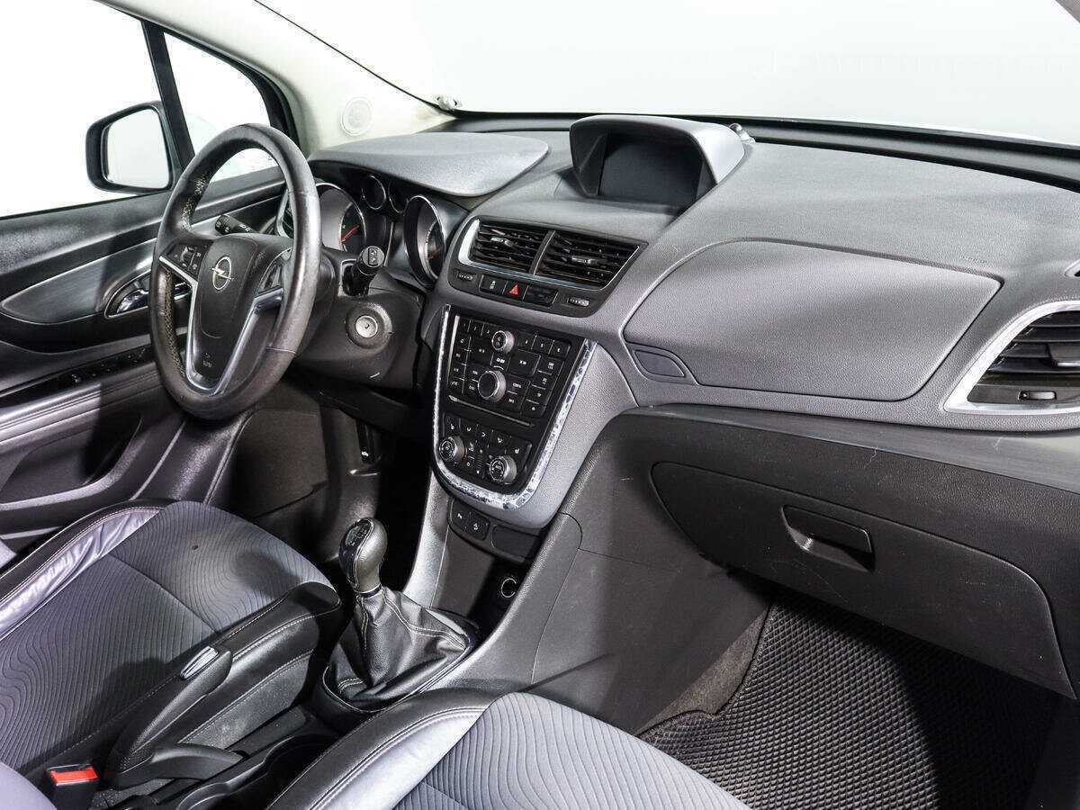 Opel Mokka с пробегом — 2014 год. Фото: #7
