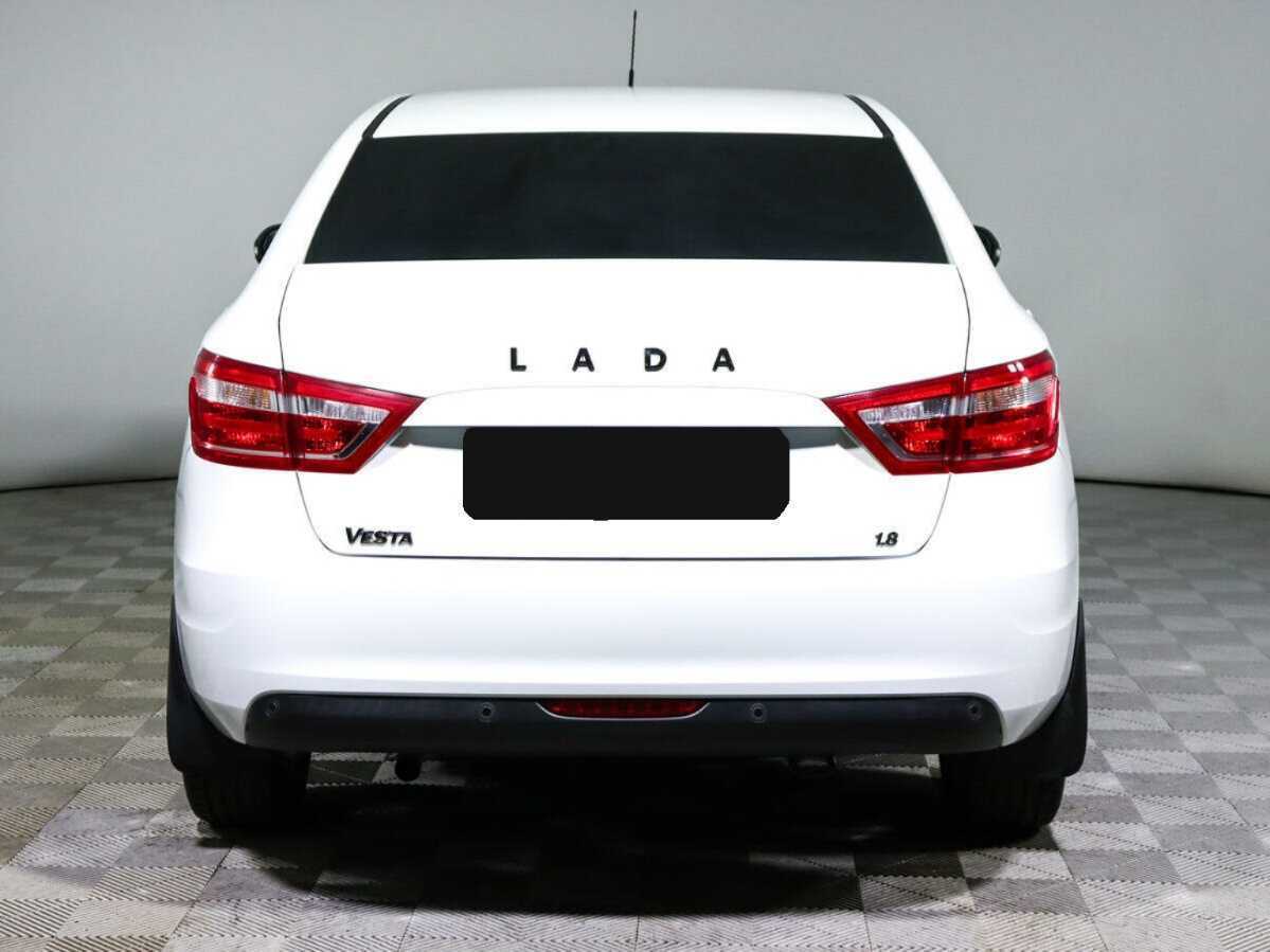 Lada (ВАЗ) Vesta с пробегом — 2019 год. Фото: #4