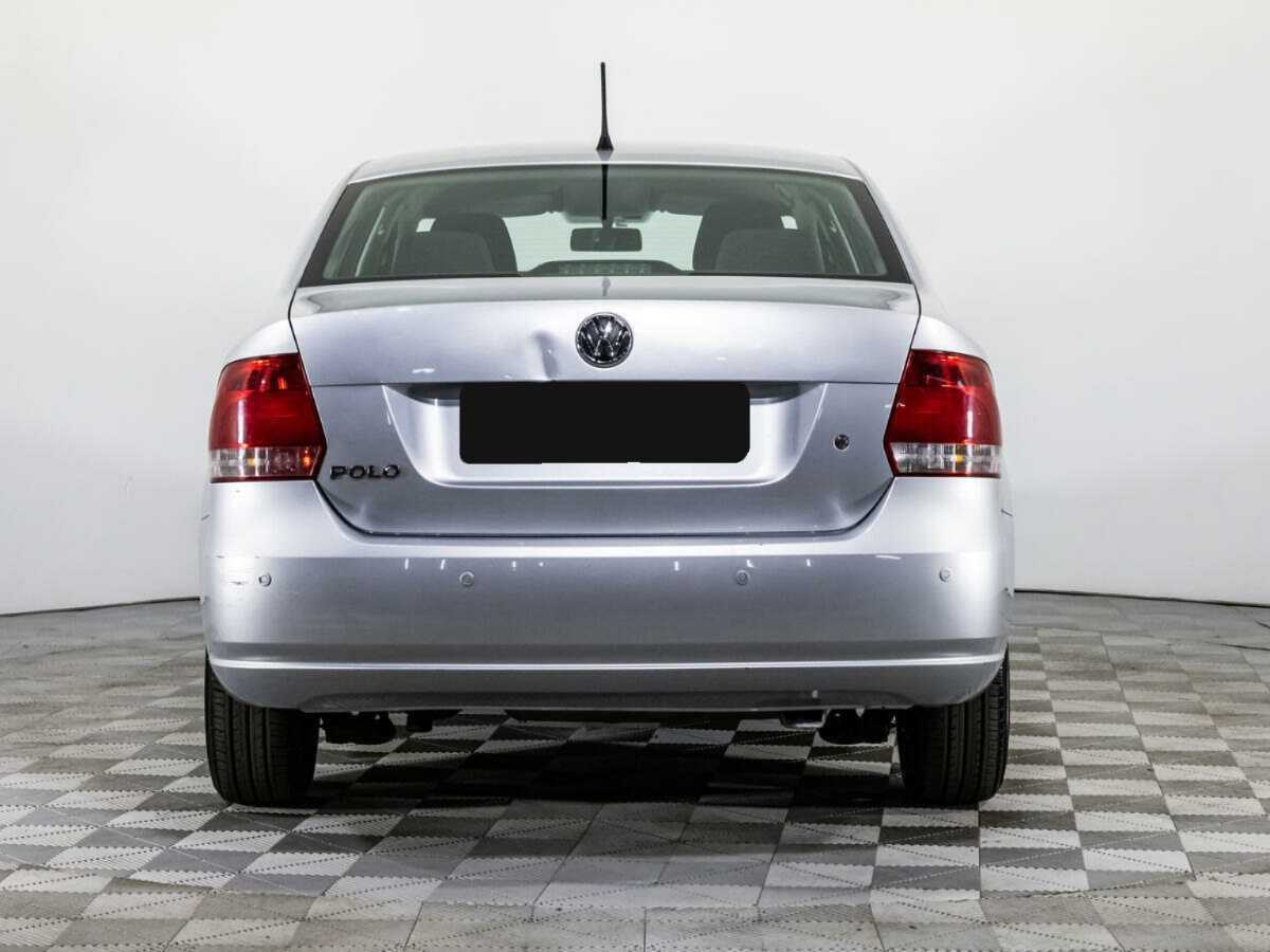Volkswagen Polo с пробегом — 2014 год. Фото: #5