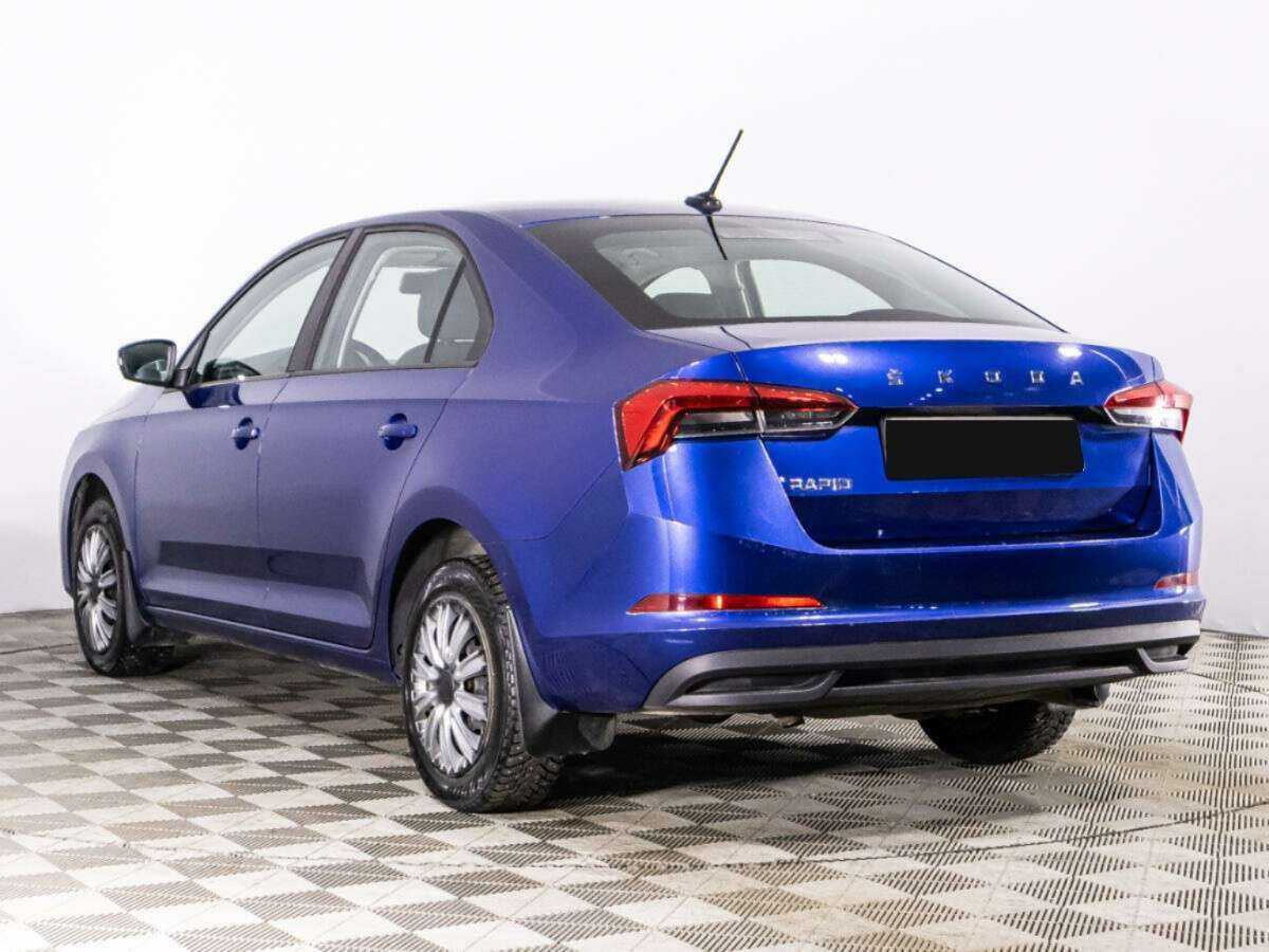 Skoda Rapid с пробегом — 2021 год. Фото: #6