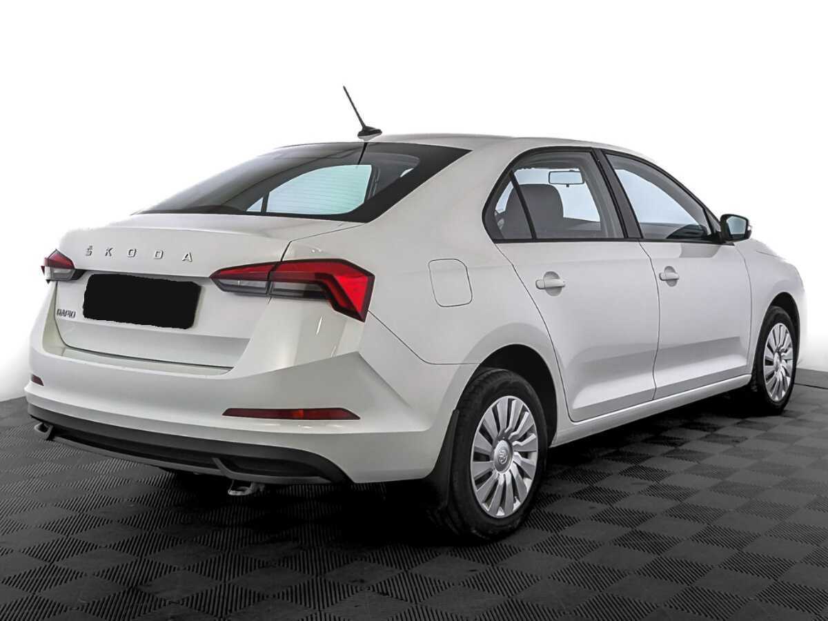 Skoda Rapid с пробегом — 2020 год. Фото: #4