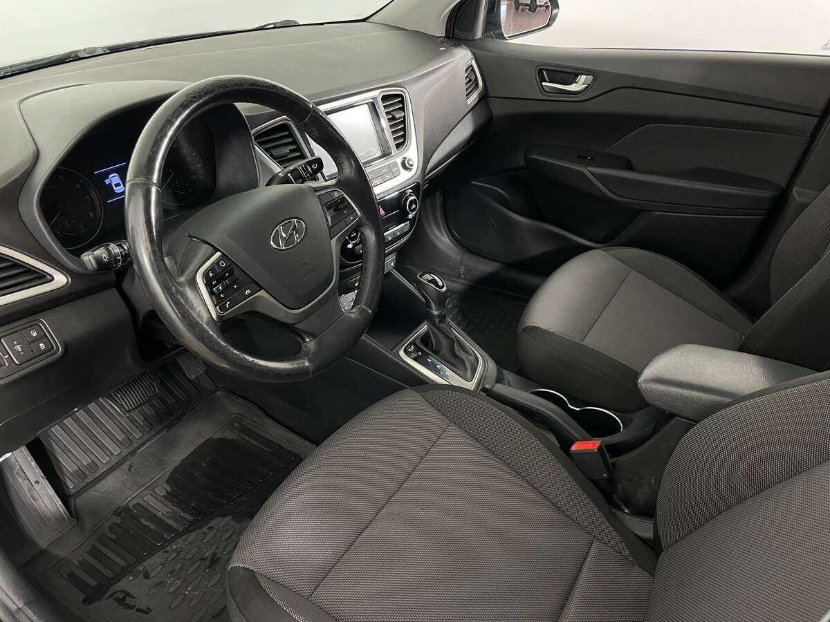Hyundai Solaris с пробегом — 2017 год. Фото: #6