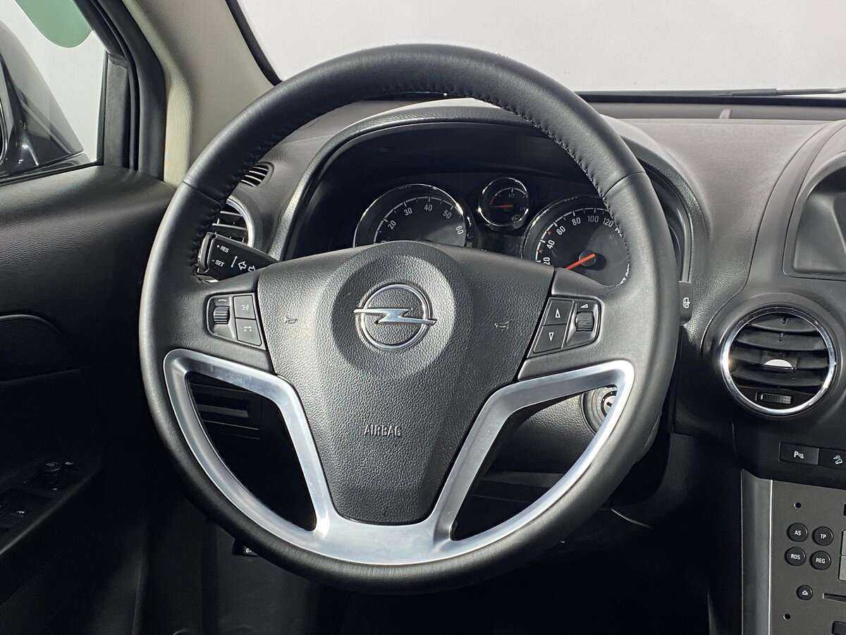 Opel Antara с пробегом — 2012 год. Фото: #11