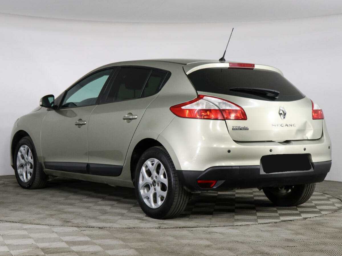 Renault Megane с пробегом — 2015 год. Фото: #3