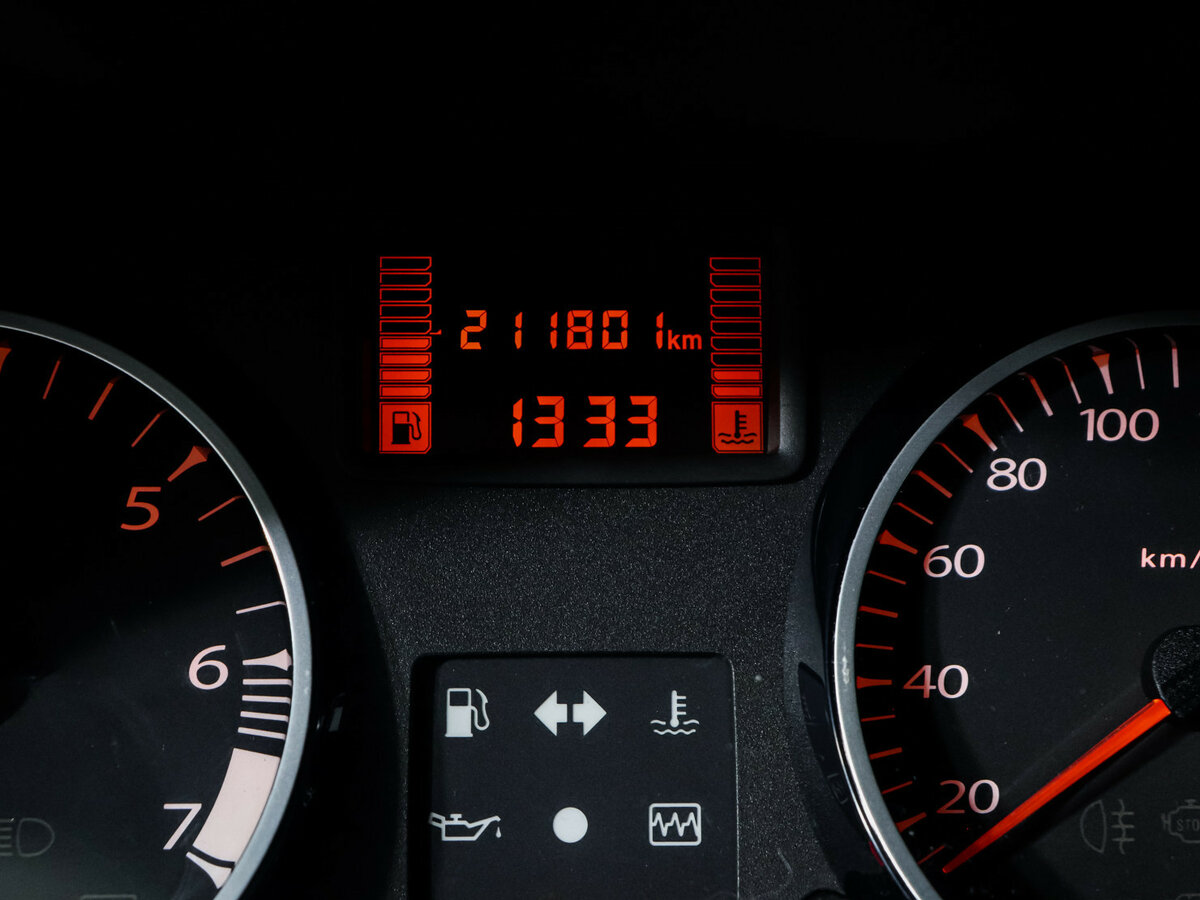 Renault Duster с пробегом — 2013 год. Фото: #7