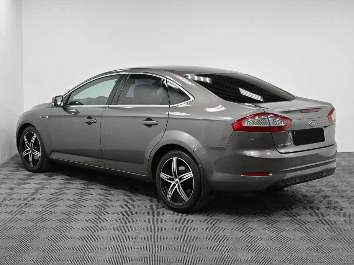 Ford Mondeo с пробегом — 2012 год. Фото: #3