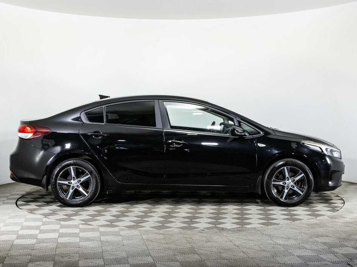 Kia Cerato с пробегом — 2019 год. Фото: #3