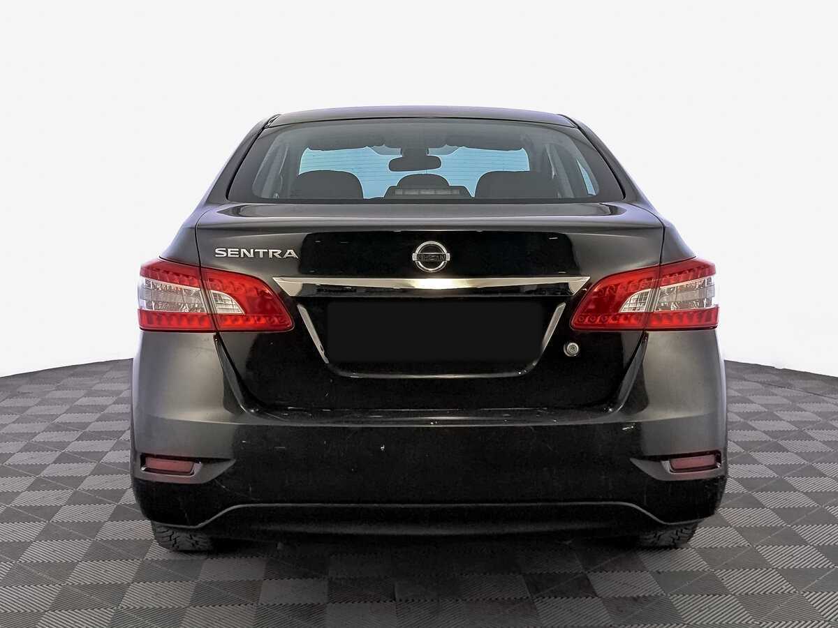 Nissan Sentra с пробегом — 2014 год. Фото: #5