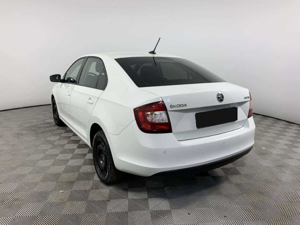 Skoda Rapid с пробегом — 2019 год. Фото: #5