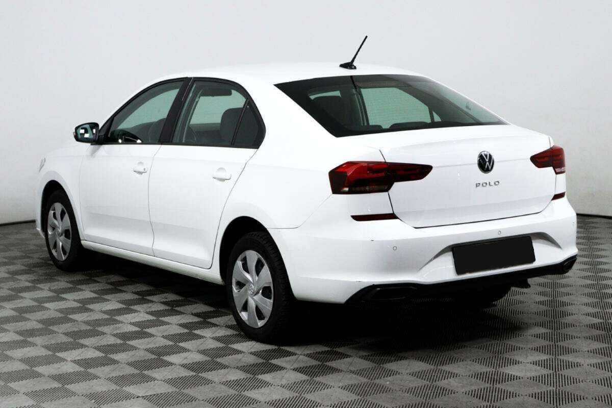 Volkswagen Polo с пробегом — 2020 год. Фото: #6