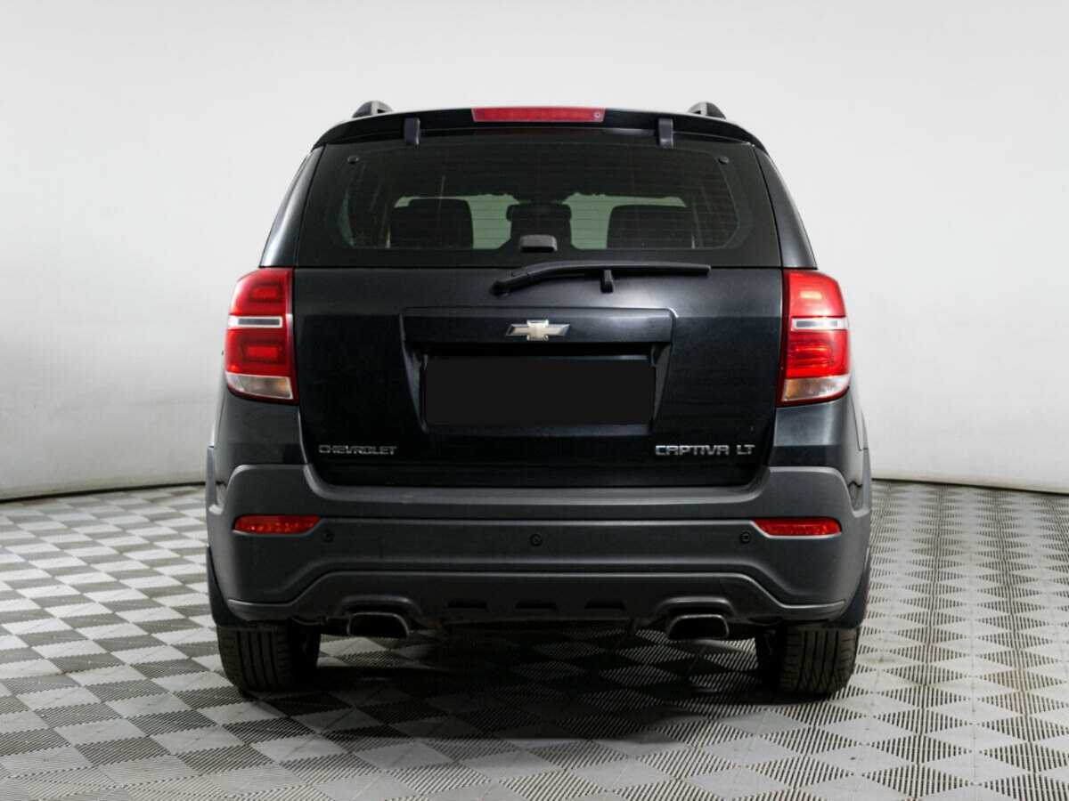 Chevrolet Captiva с пробегом — 2014 год. Фото: #3